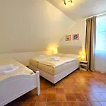 Dum Nad Nyrskem Holiday home Nyrsko