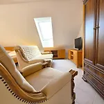 Holiday home Dum Nad Nyrskem Nyrsko